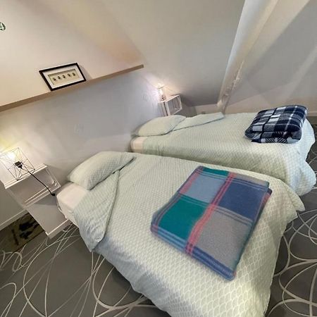 Apartmán Duplex Beaumont-sur-Sarthe Exteriér fotografie